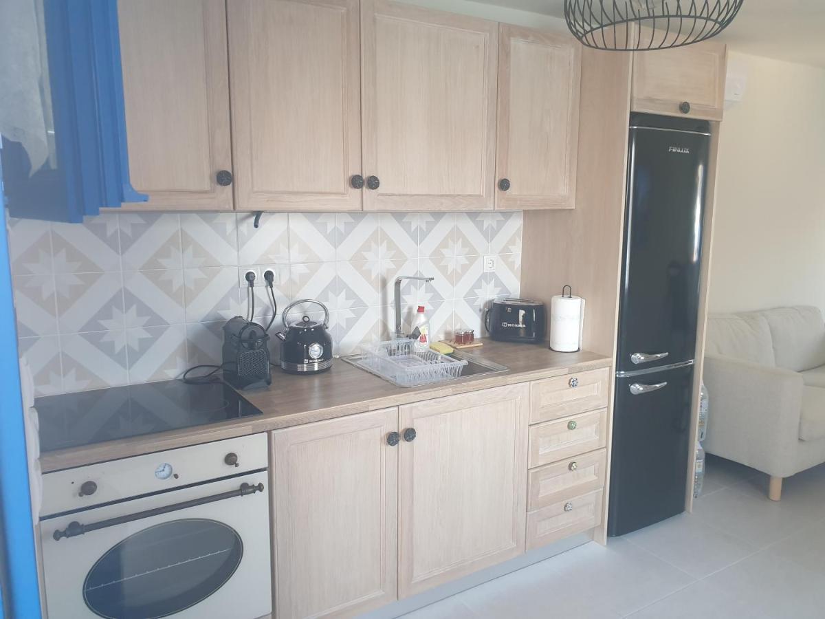 Porphyra Studio Chalki Town Екстер'єр фото
